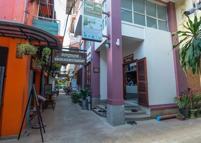 Neth Socheata Hotel 3*